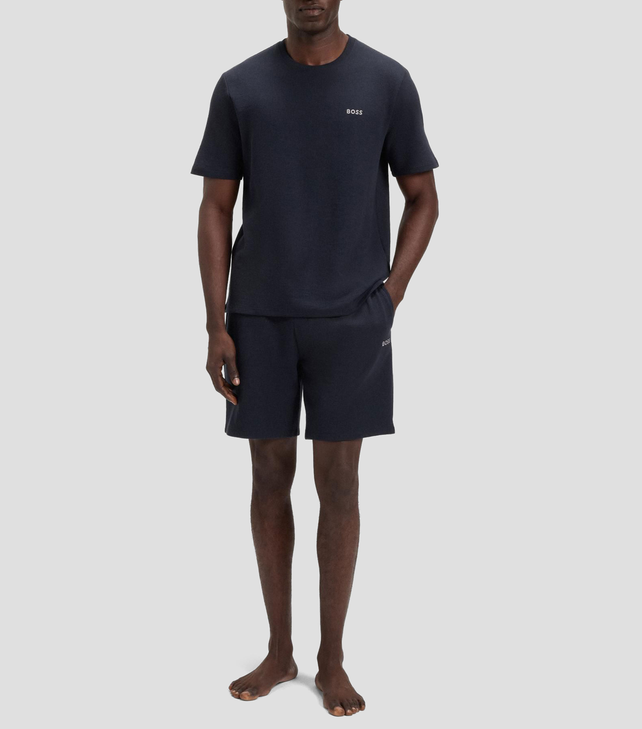 Playera de pijama con estructura de rejilla y logo bordado